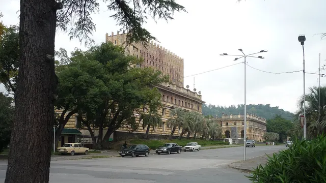 Сочи — Сухум